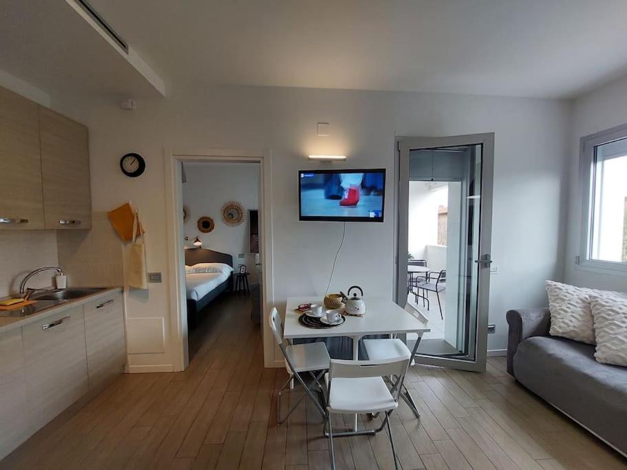 San Donato With Parking Apartamento